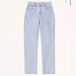 Abercrombie Curve Love - 90s Straight light wash jeans